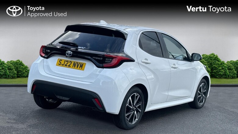 Toyota Yaris 1.5 Hybrid Design 5dr CVT Hybrid Hatchback